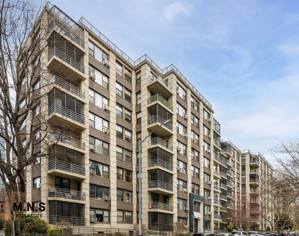 98-34 63rd Drive #1-C, Forest Hills, Queens, NY 11374 - Property photo 5 of 17