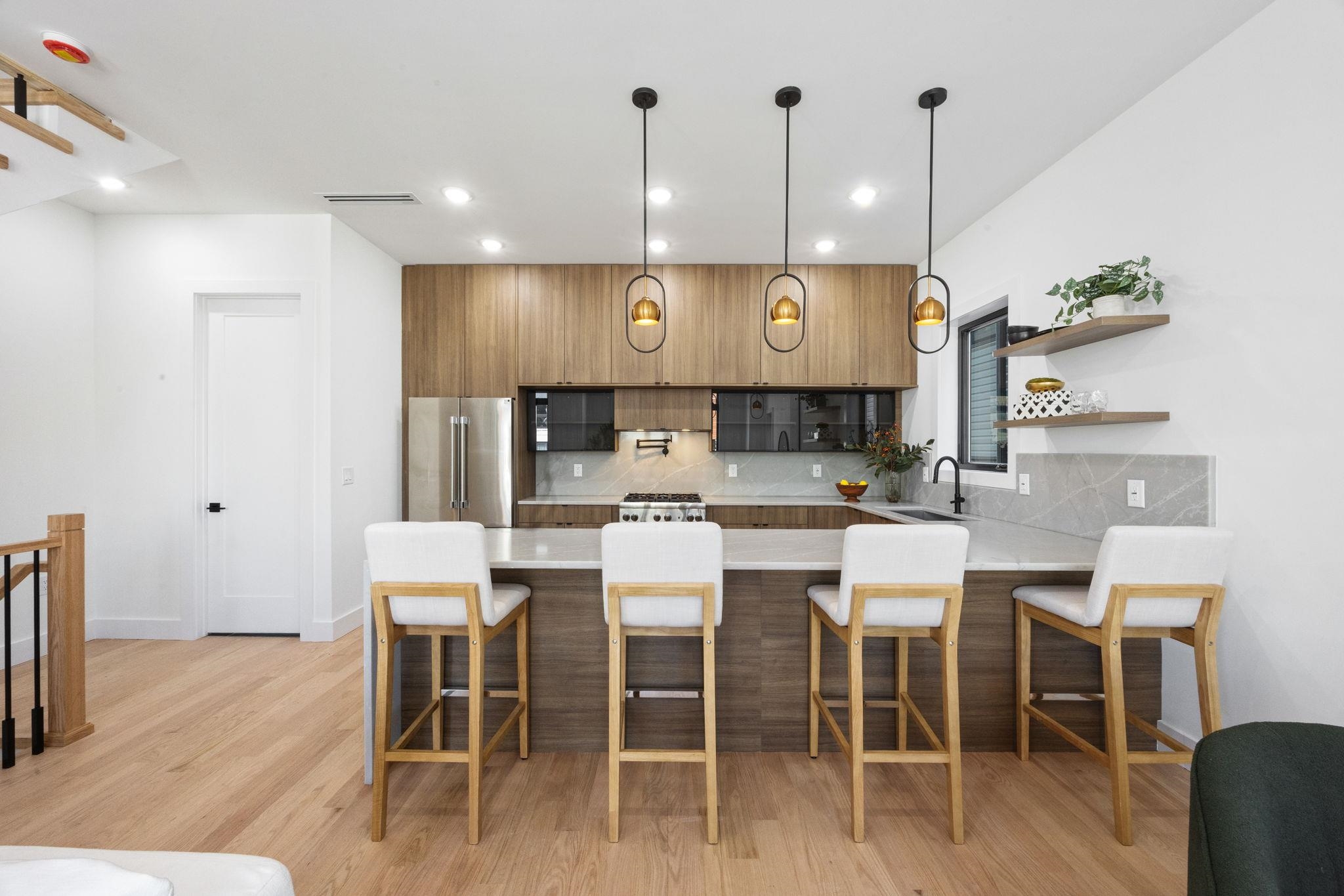 33 GRAHAM Street, Jersey City, JC Heights, NJ 07307 - Property photo 3 of 35