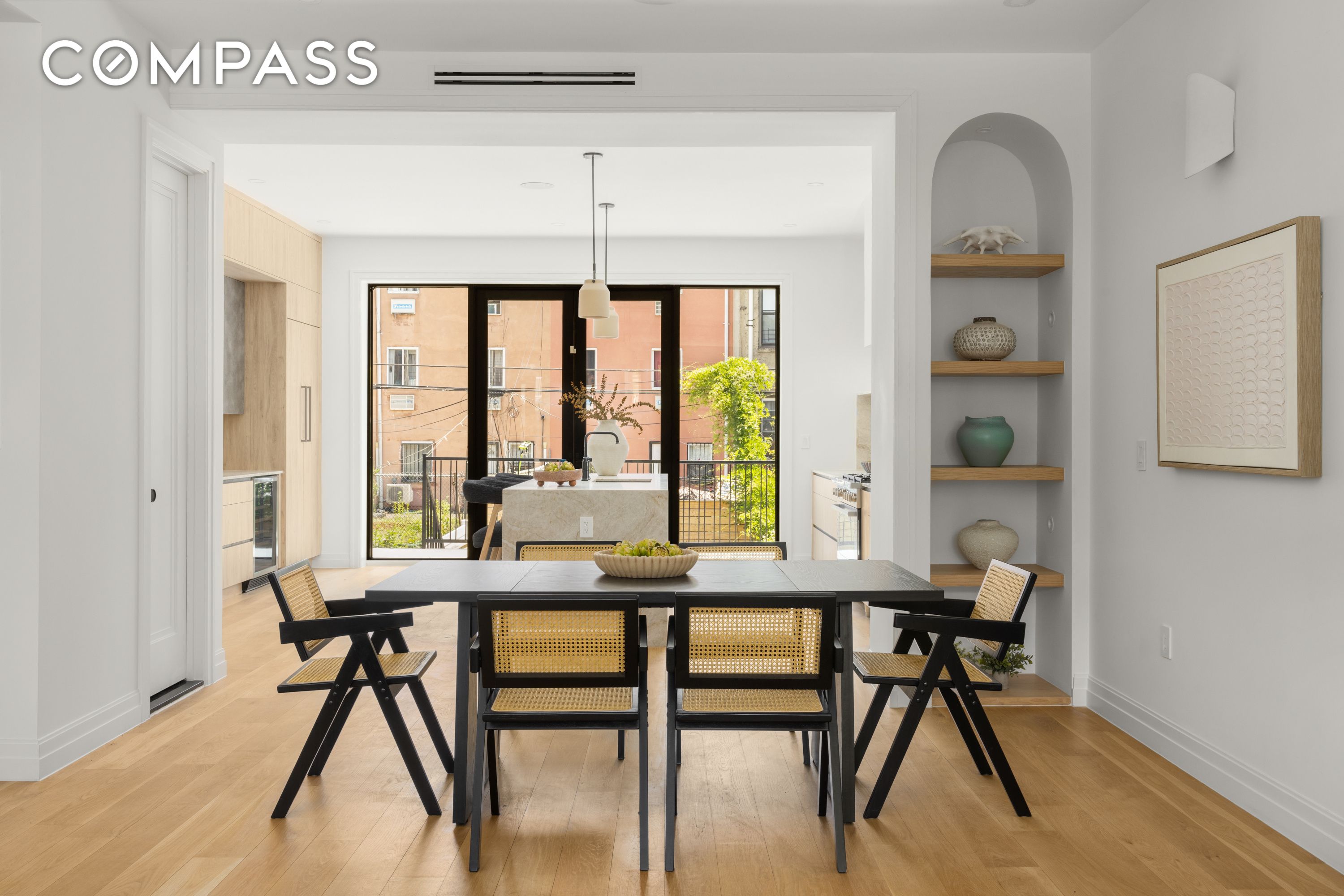 12 Pilling Street, Bushwick, Brooklyn, NY 11207 - Property photo 4 of 32