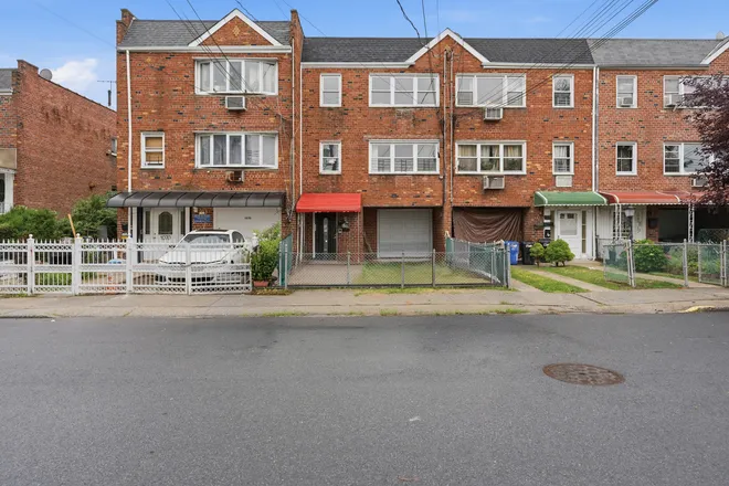 1068 East 86th Street, Brooklyn, NY 11236