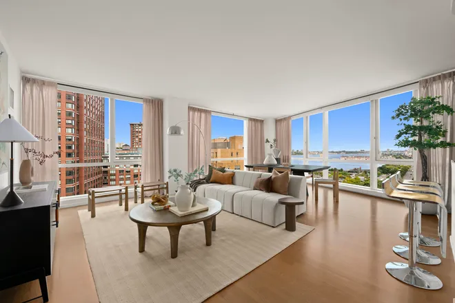 200 CHAMBERS Street #15C, New York, NY 10007