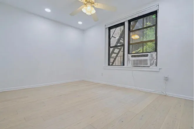 649 2nd Avenue #2-H, New York, NY 10016