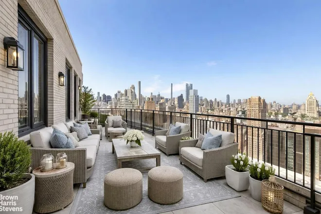 300 East 77th Street #PH2/3, New York, NY 10075