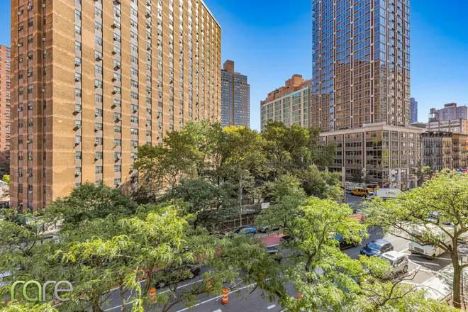340 East 93rd Street #4D, New York, NY 10128