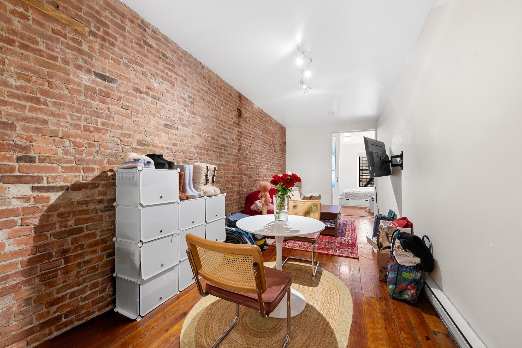 167 CHRISTOPHER COLUMBUS Drive, Jersey City, JC Downtown, NJ 07302 - Property photo 5 of 17