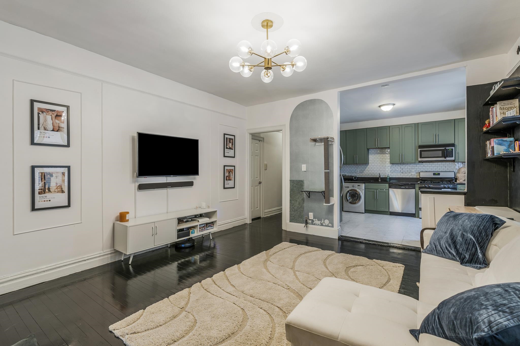 260 HARRISON Avenue, Jersey City, JC Journal Square, NJ 07304 - Property photo 4 of 19