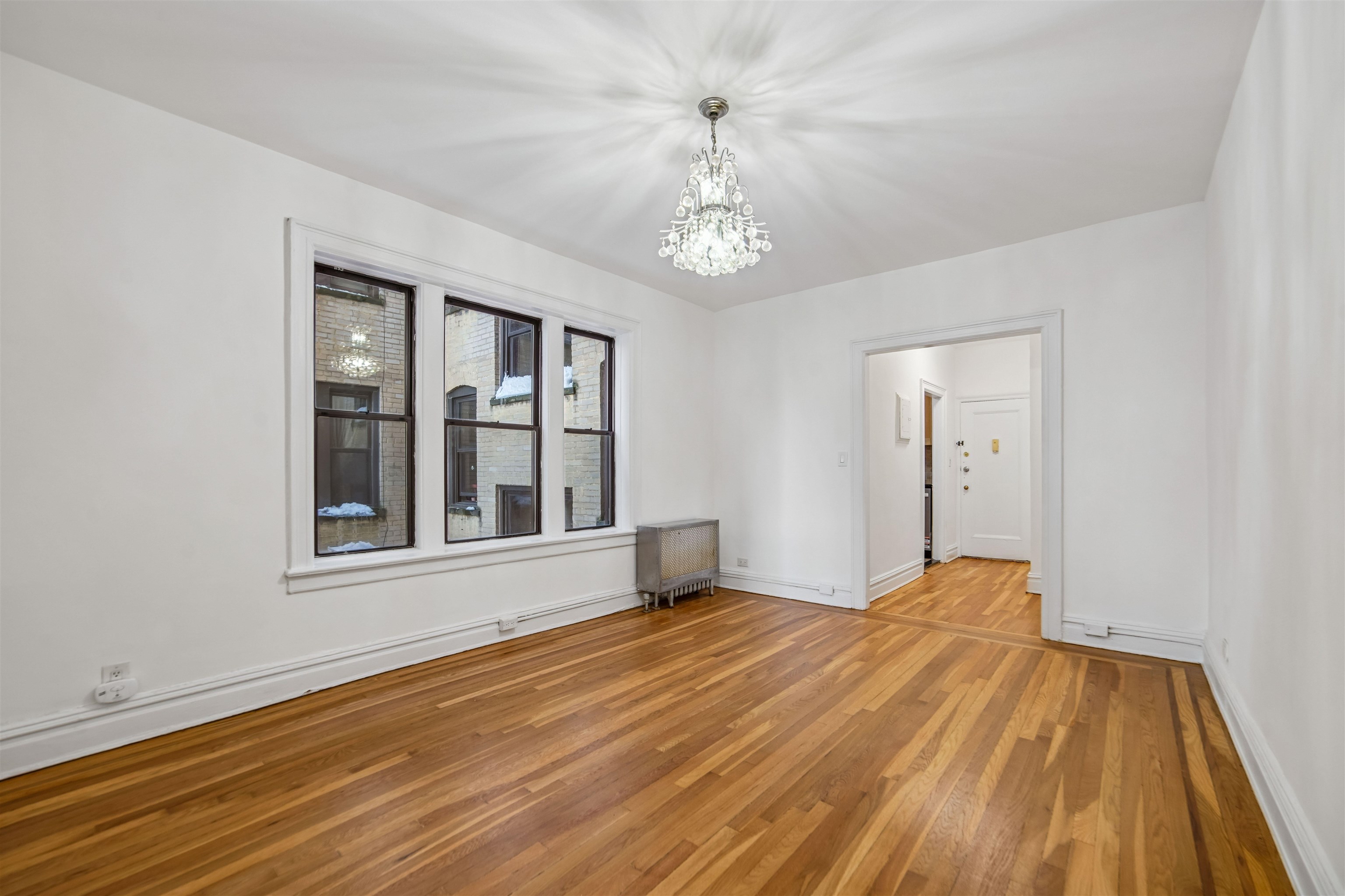 270 HARRISON Avenue, Jersey City, JC Journal Square, NJ 07304 - Property photo 2 of 12