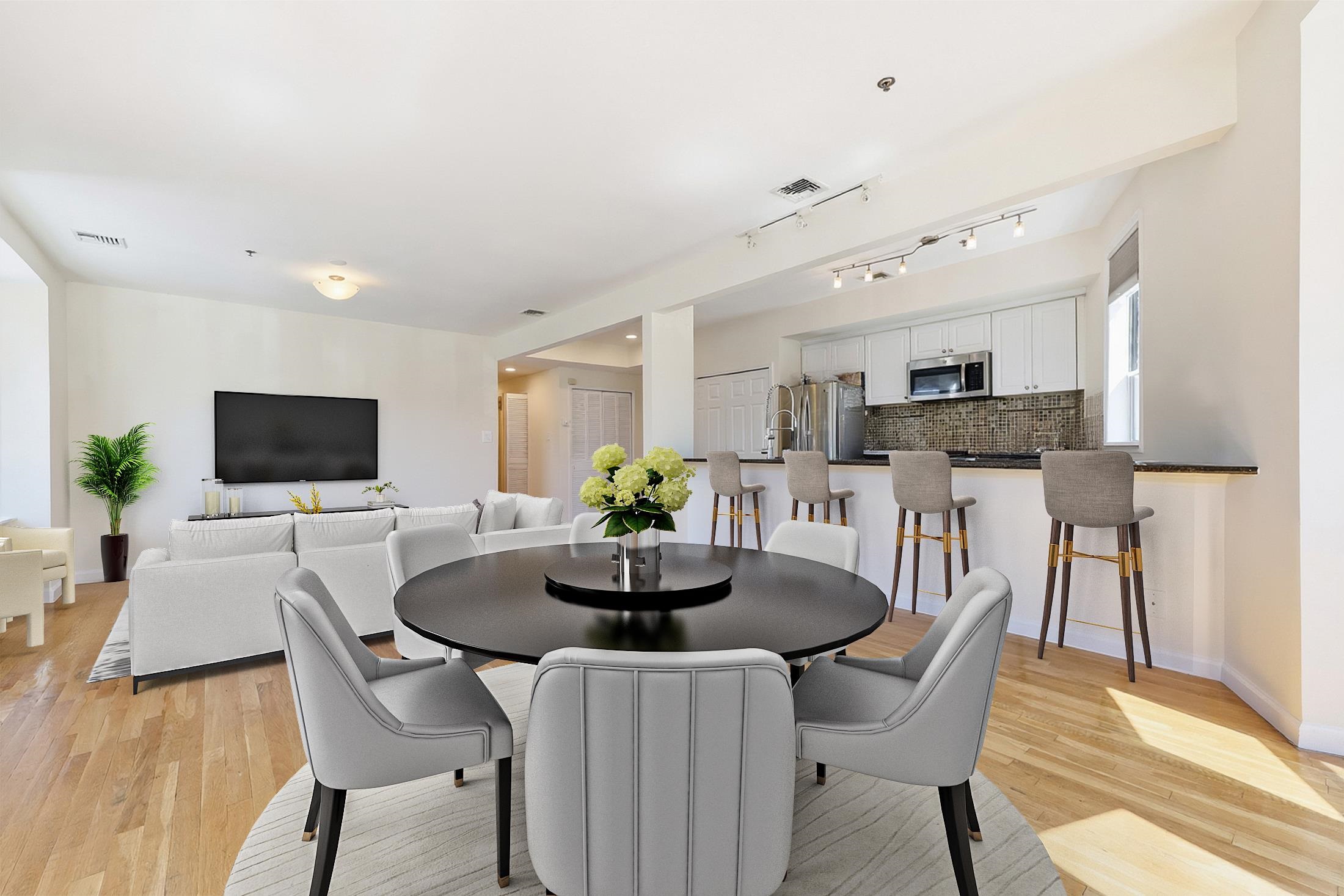 380 NEWARK Street, Hoboken City, Hoboken, NJ 07030 - Property photo 2 of 18