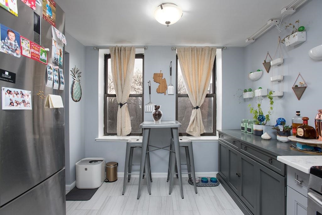 102 OGDEN Avenue, Jersey City, JC Heights, NJ 07310 - Property photo 5 of 15