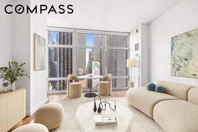 1600 Broadway #19F, New York, NY 10019