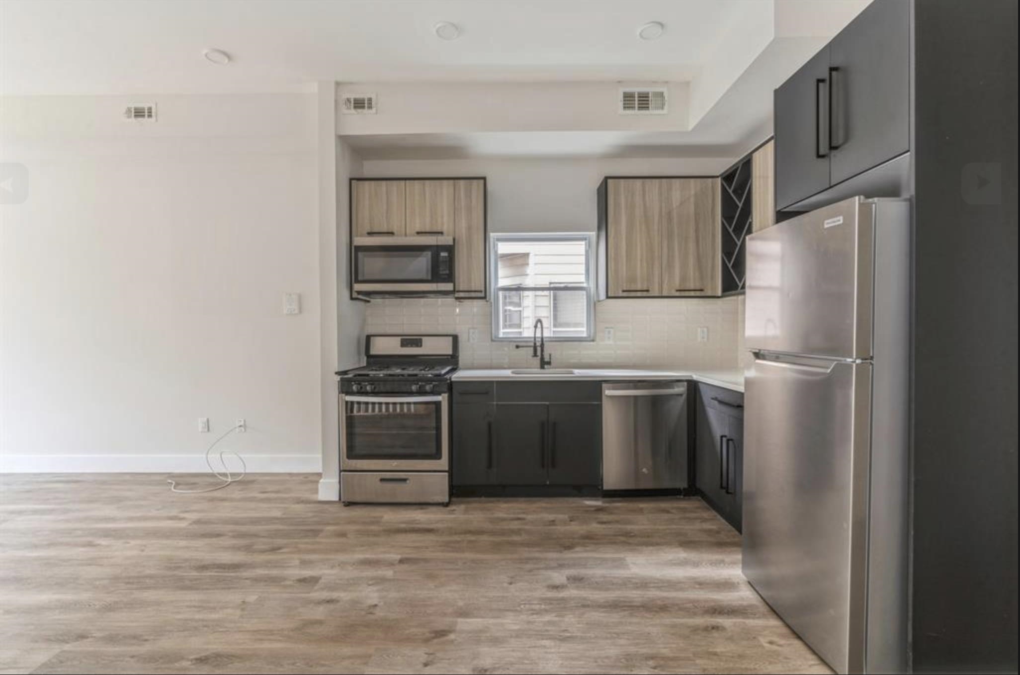 163 CLERK Street, Jersey City, JC Bergen Lafayette, NJ 07305 - Property photo 4 of 23