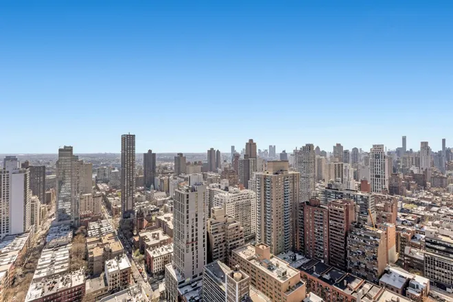 200 East 89th Street #37D, New York, NY 10128