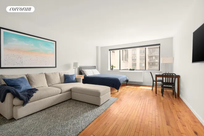 211 West 71st Street #7D, New York, NY 10023