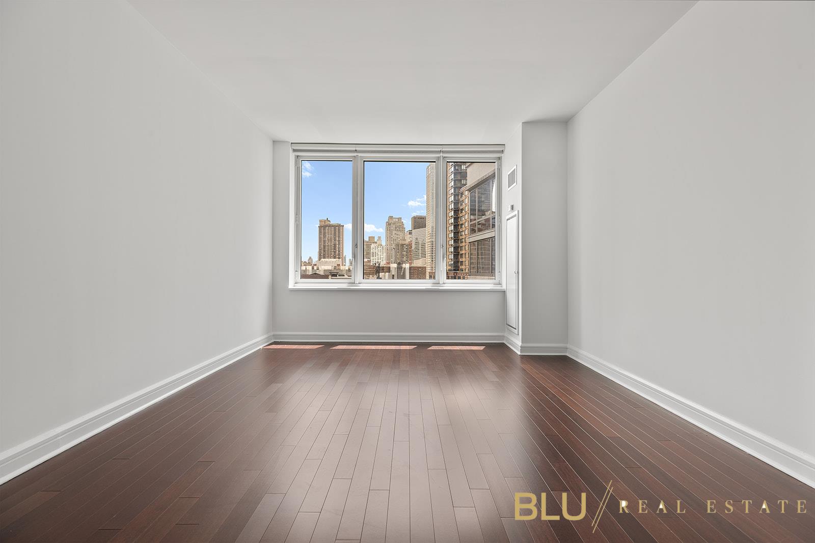 80 Riverside Boulevard #15-K, Lincoln Square, Manhattan, NY 10069 - Property photo 3 of 9