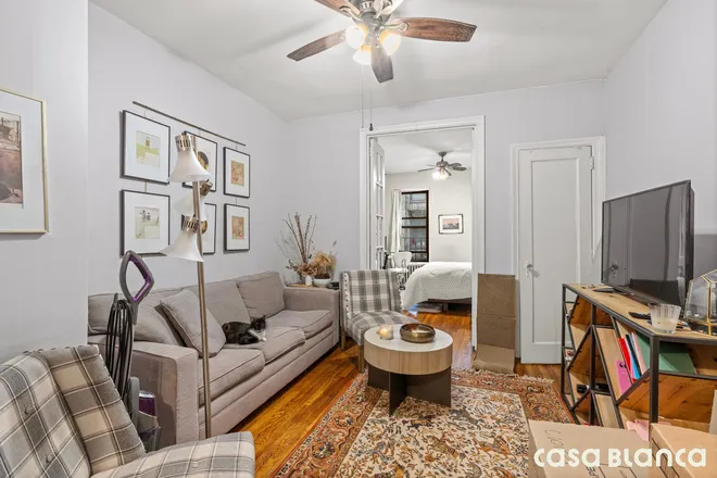 211 East 88th Street #2-C, New York, NY 10128