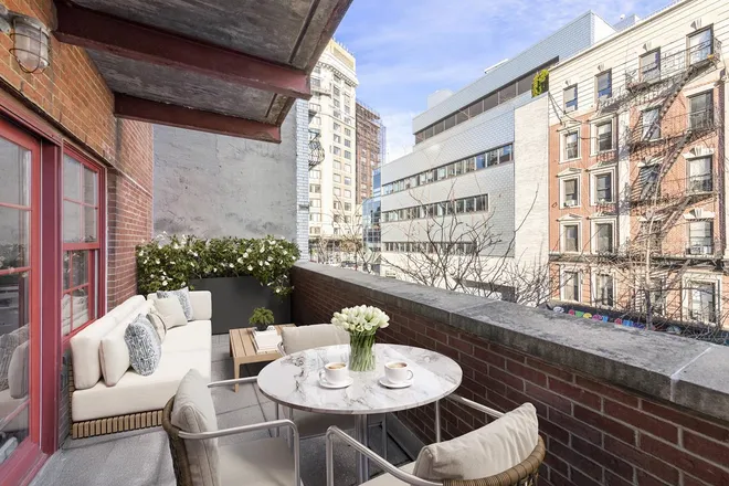 202 Spring Street #3, New York, NY 10012