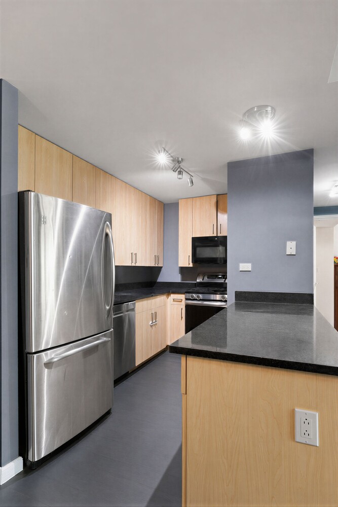 736 West 187th Street #302, Hudson Heights, Manhattan, NY 10033 - Property photo 2 of 21