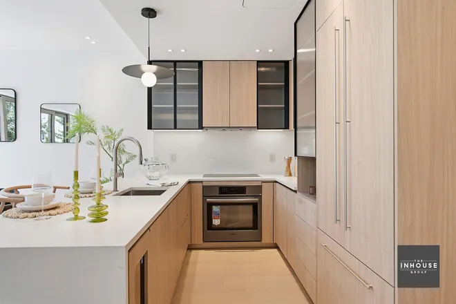 174 EAGLE Street #2, Brooklyn, NY 11222