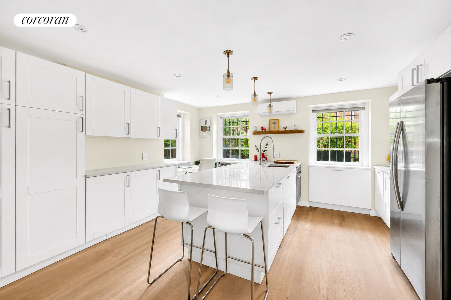 89 STATE Street #1, Brooklyn Heights, Brooklyn, NY 11201 - Property photo 3 of 26