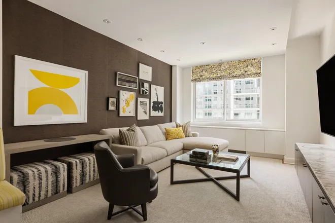 212 East 57th Street #6C, New York, NY 10022