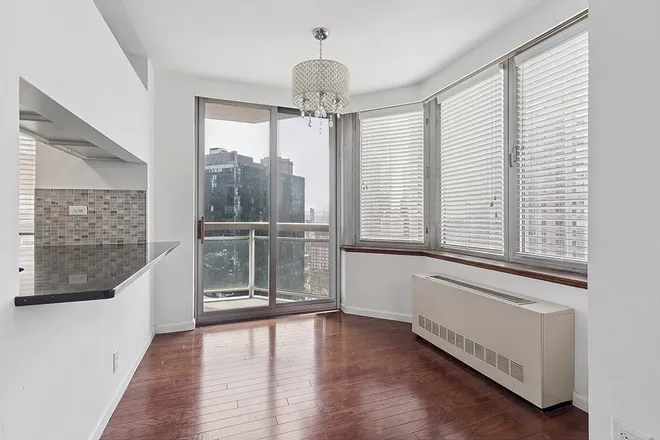 500 West 43rd Street #26-B, New York, NY 10036