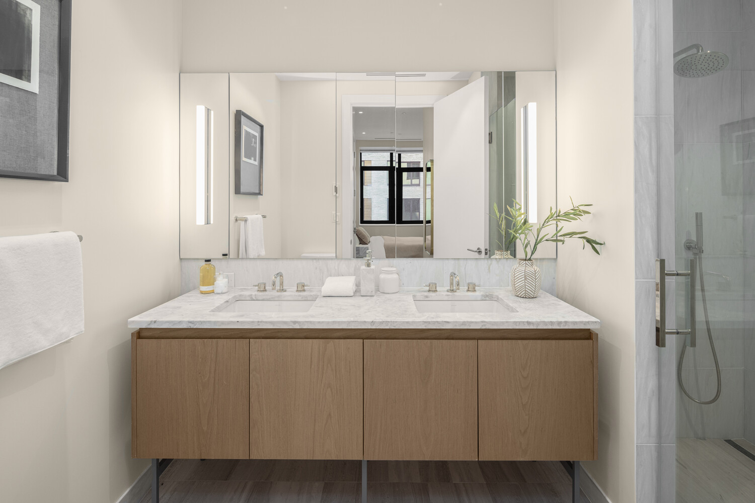 435 West 19th Street #3D, Chelsea, Manhattan, NY 10011 - Property photo 4 of 9