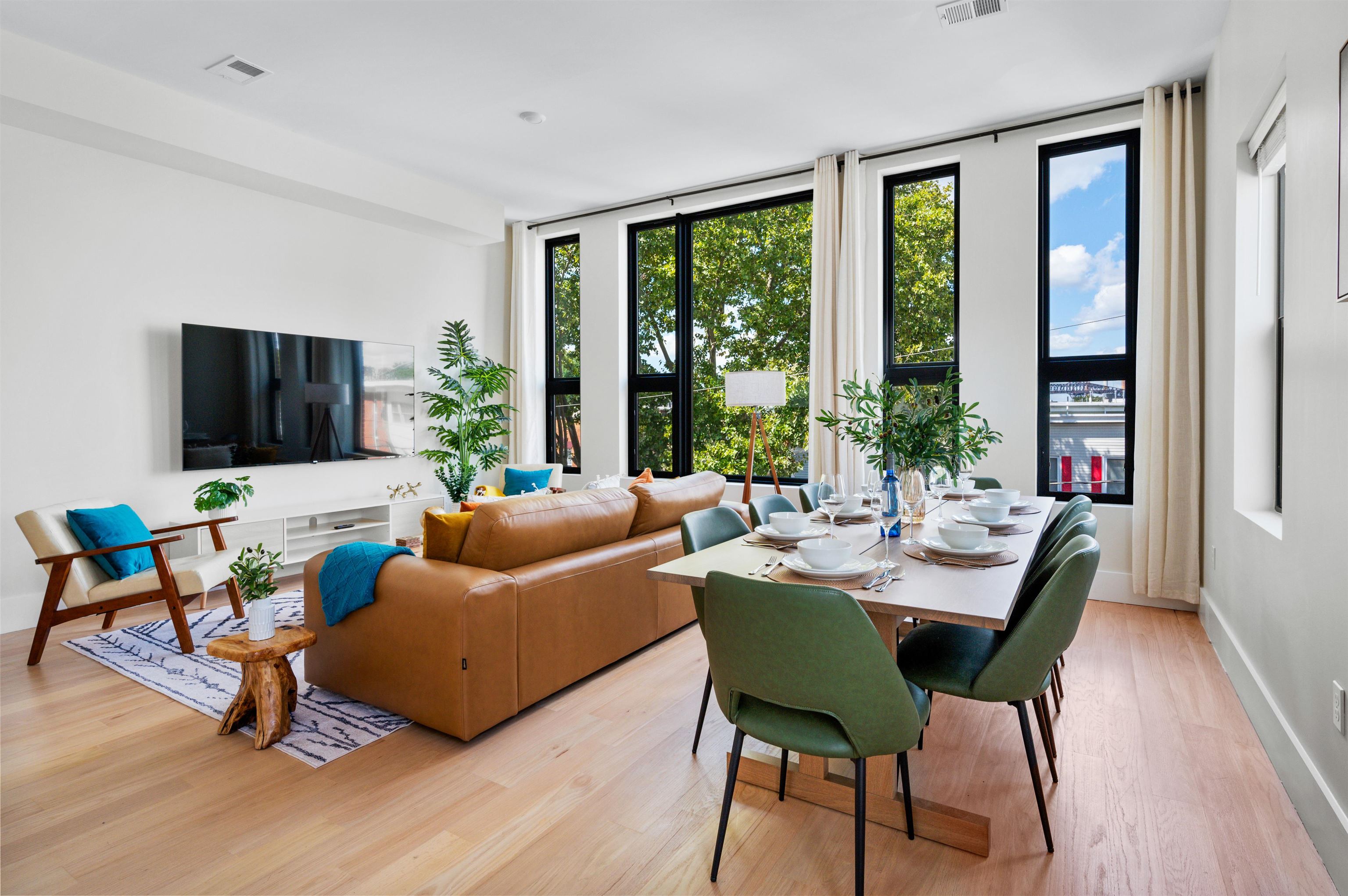 220 FREEMAN Avenue, Jersey City, JC Journal Square, NJ 07306 - Property photo 5 of 43