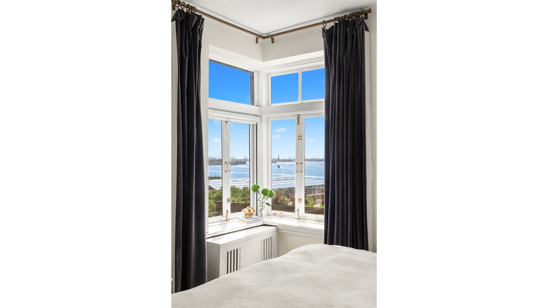 73 COLUMBIA Heights #D1, Brooklyn Heights, Brooklyn, NY 11201 - Property photo 4 of 17