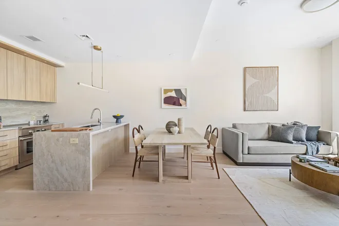 259 22nd Street #2G, Brooklyn, NY 11215