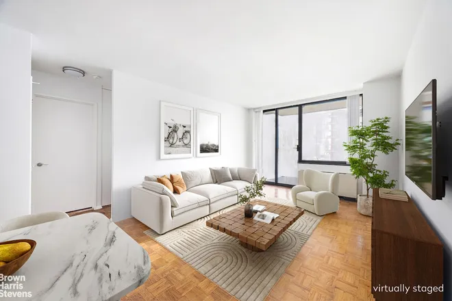171 East 84th Street #12F, New York, NY 10028