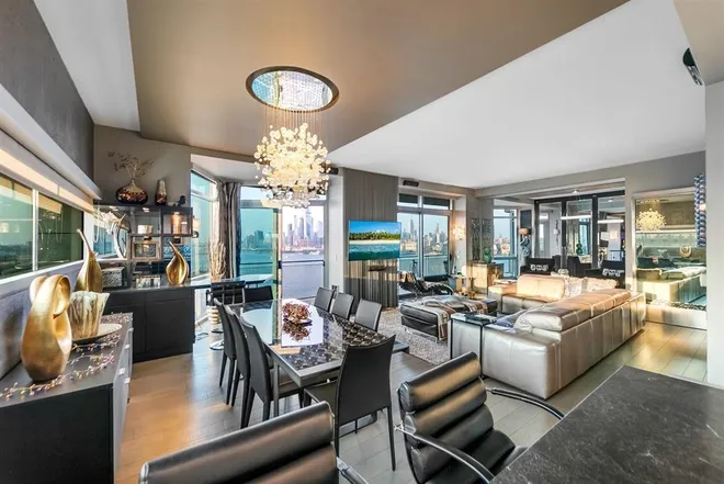 225 RIVER Street, Hoboken, NJ 07030
