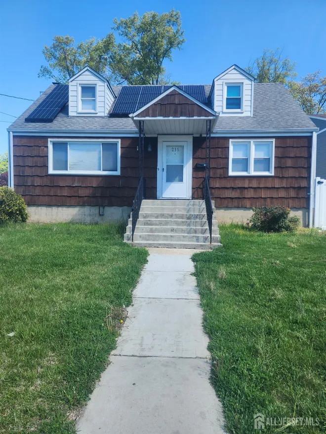 215 Summit Avenue, Fords Park, NJ 08863