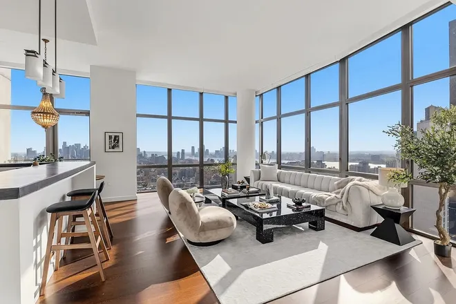 101 West 24th Street #PH3B, New York, NY 10001