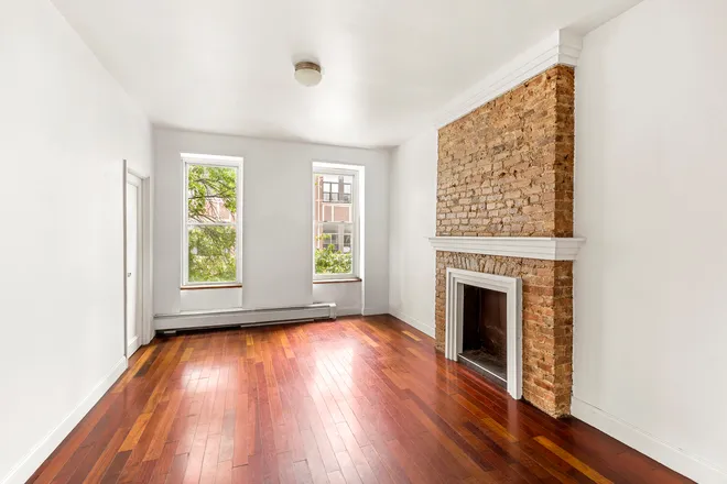 383 KOSCIUSZKO Street, Brooklyn, NY 11221