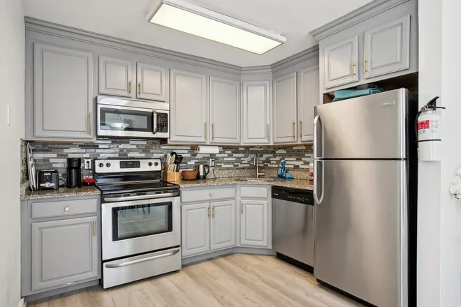 416 68th Street, Guttenberg, NJ 07093
