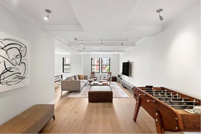 610 Park Avenue #7-E, New York, NY 10065