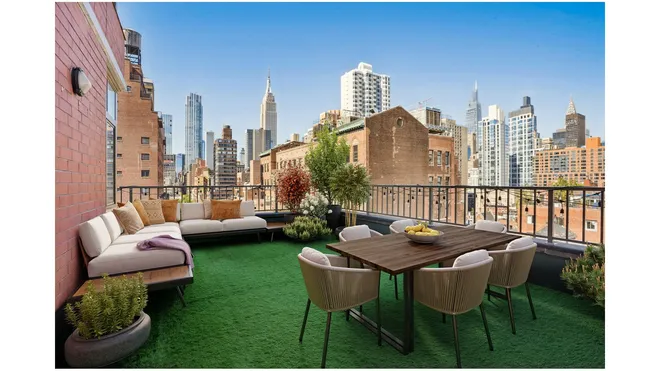 250 East 30th Street #11A, New York, NY 10016