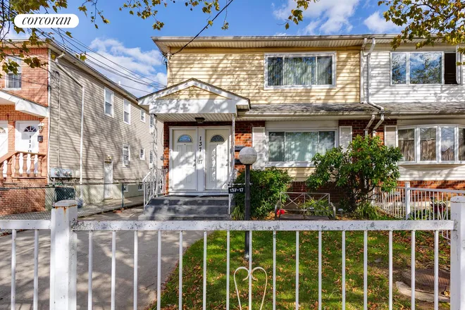 137-17 160th Street, Rochdale Village, NY 11434
