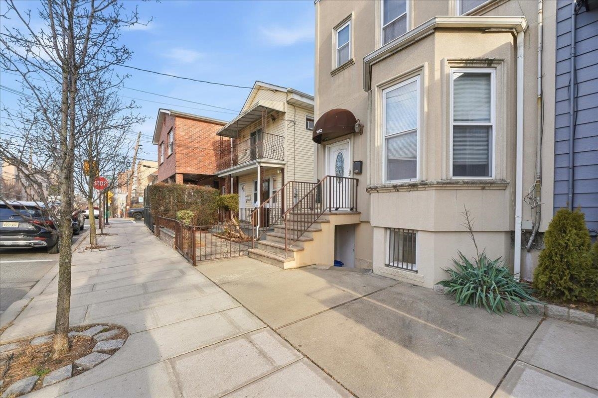 1612 WEST Street, Union City, Union City, NJ 07087 - Property photo 2 of 29