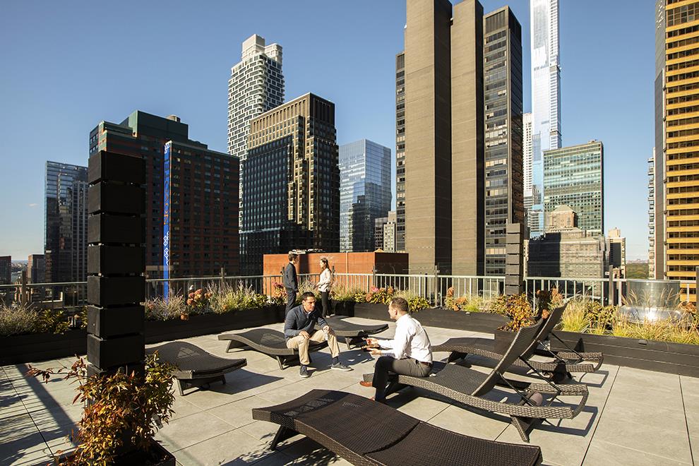 150 West 51st Street #1623, Midtown West, Manhattan, NY 10019 - Property photo 2 of 16