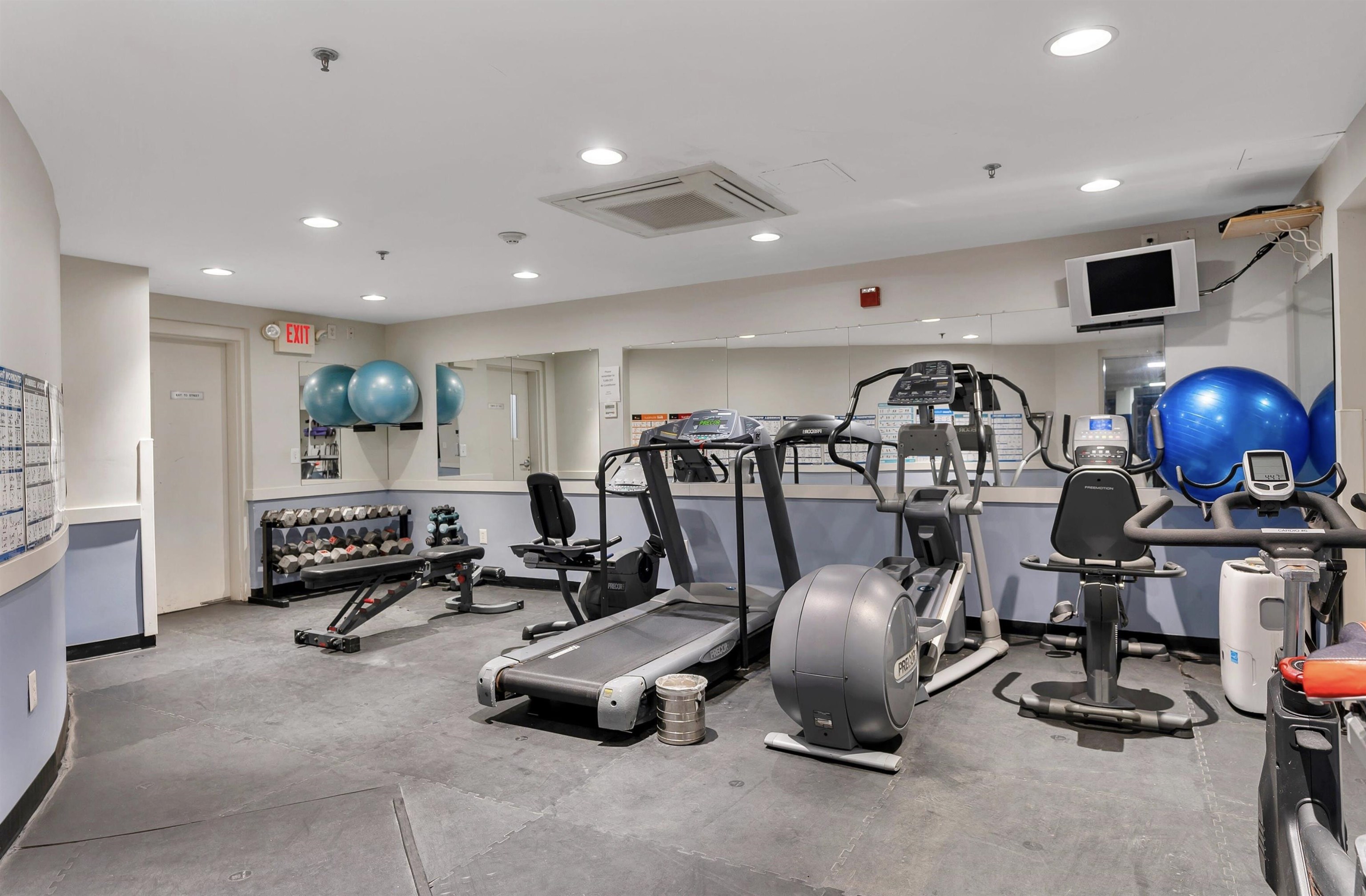 61 GRAND Street, Jersey City, JC Downtown, NJ 07302 - Property photo 5 of 10