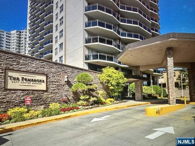2077 Center #3F, Fort Lee Borough, Fort Lee, NJ 07024 - Property photo 4 of 25
