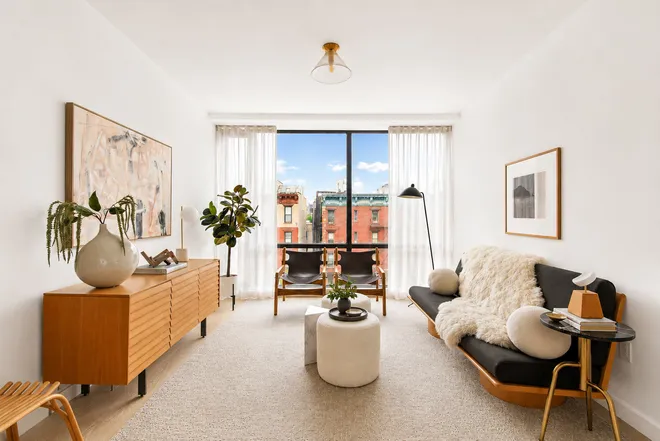 75 1st Avenue #6C, New York, NY 10003