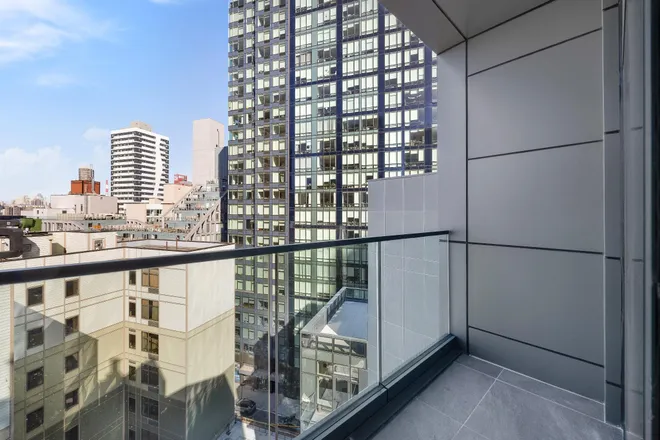 42-62 Hunter Street #PH-A, Long Island City, NY 11101