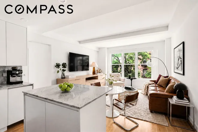 235 West 102nd Street #3I, New York, NY 10025
