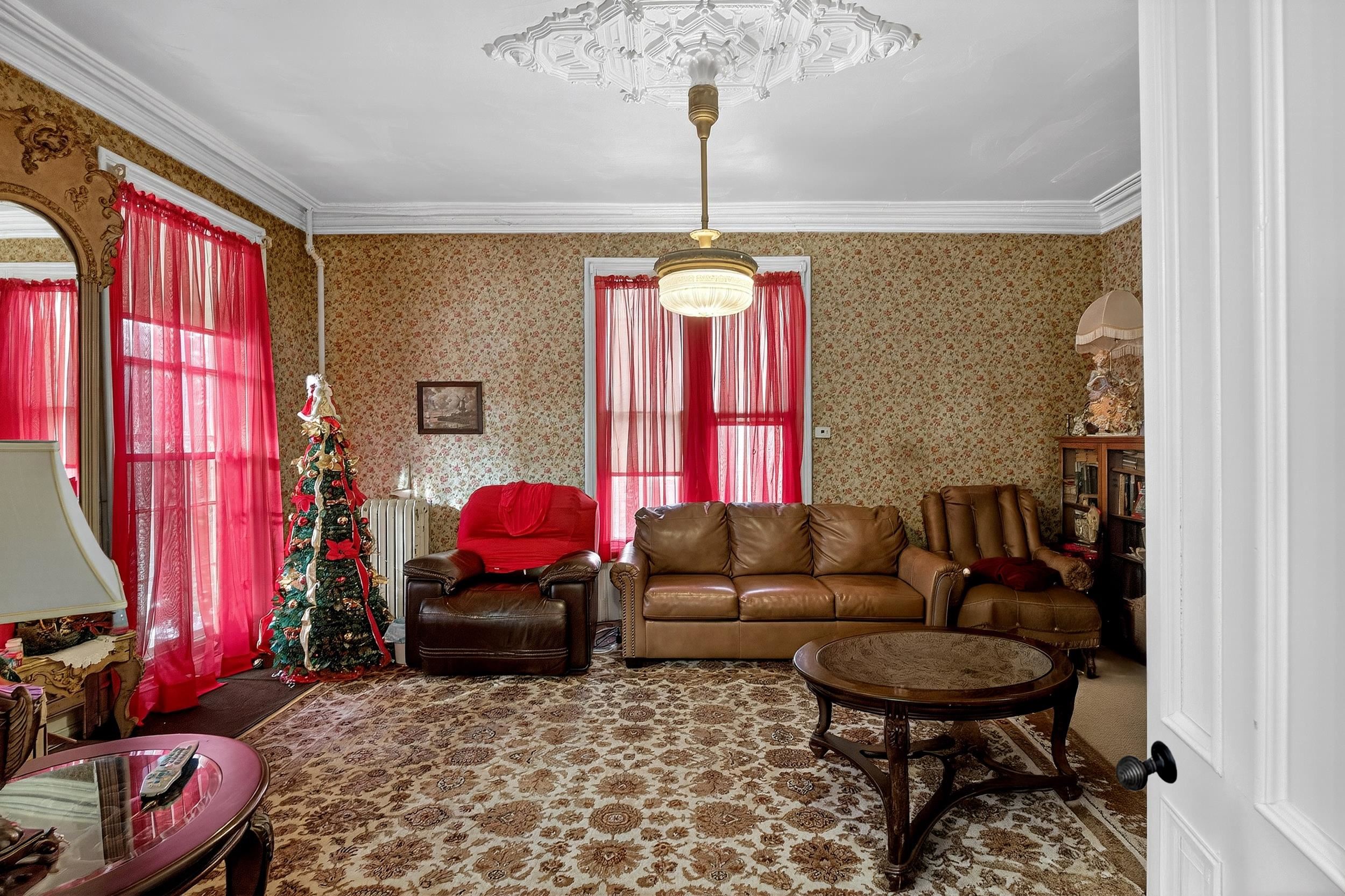 100 BROADWAY, Bayonne City, Bayonne, NJ 07002 - Property photo 4 of 27