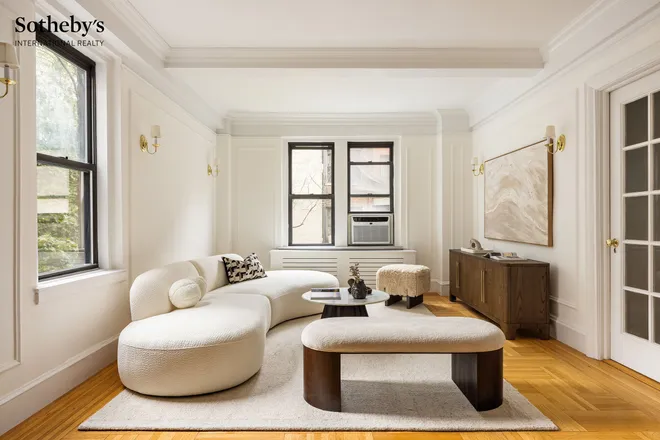314 West 77th Street #4B, New York, NY 10024