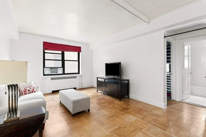 349 East 49th Street #5K, New York, NY 10017
