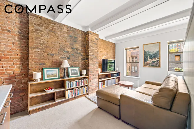 130 West 71st Street #10, New York, NY 10023