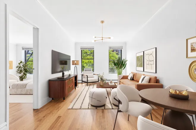 661 10th Avenue #3C, New York, NY 10036